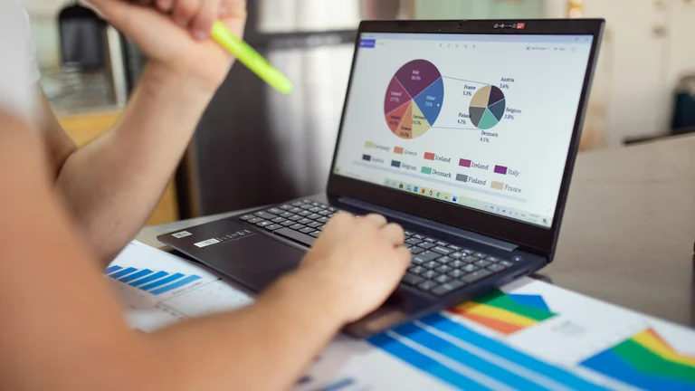 Beginner's Guide to Investing: Build Your Wealth