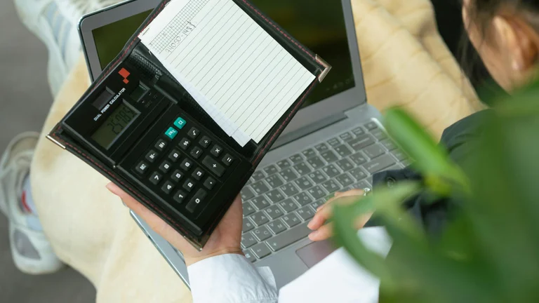 Mastering Student Loans: A Guide to Effective Management