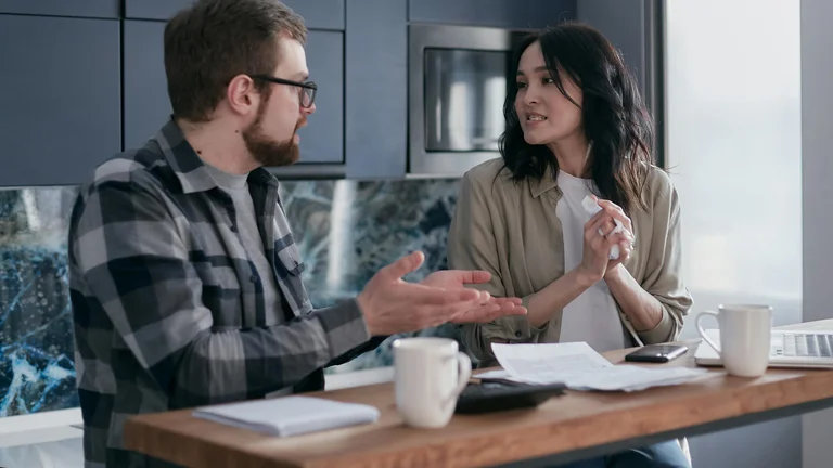 How to Set Financial Boundaries with Family