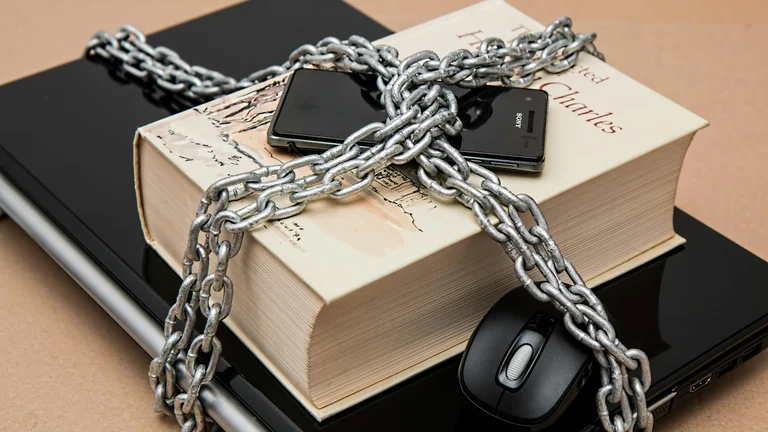 Essential Tips to Protect Yourself from Identity Theft